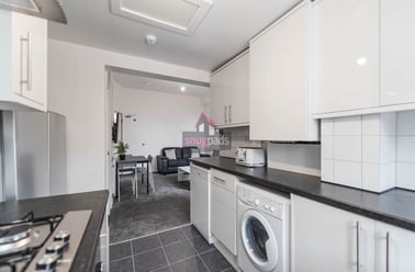 Salford, Langworthy - Image 3