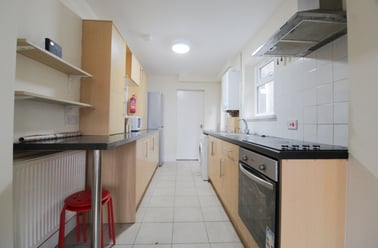Treforest, Pontypridd - Image 3