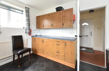 Robson Road, Earlham, Norwich - Image 2