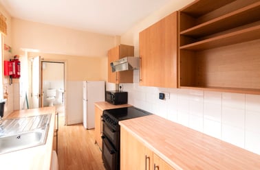 Connaught Road, City Centre, Norwich - Image 2