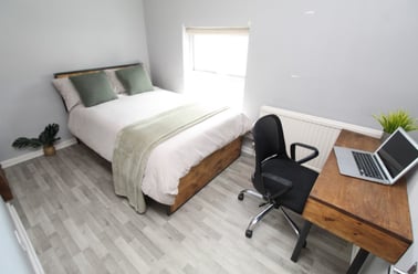 Park Road, Lenton, Nottingham - Image 2