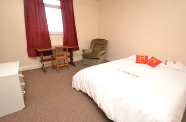 Derby Road, Radford, Nottingham - Image 3