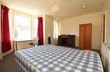 Kimbolton Avenue, Radford, Nottingham - Image 2