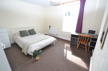 Claude Street, Dunkirk, Nottingham - Image 2