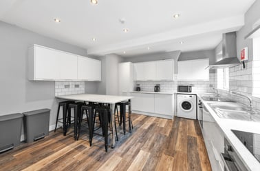 Waverley Street, Arboretum, Nottingham - Image 2