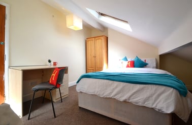 Bridge Grove, West Bridgford, Nottingham - Image 2