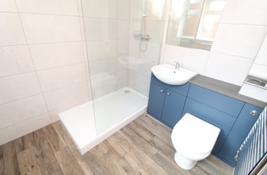 Dallas York Road, Beeston, Nottingham - Image 2