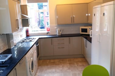 Harrington Drive, Lenton, Nottingham - Image 2