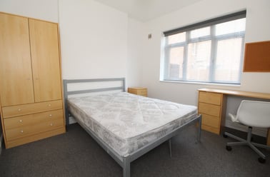 City Road, Dunkirk, Nottingham - Image 2