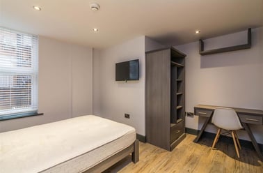 Howard Street, Arboretum, Nottingham - Image 2