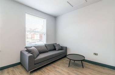 Park Suites, Arboretum, Nottingham - Image 3