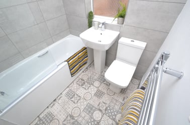 (3 BED) Oakfields Road, West Bridgford, Nottingham - Image 2