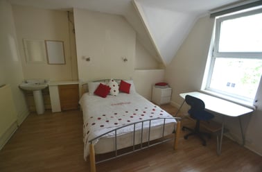 Castle Boulevard (5 Bed), Lace Market, Nottingham - Image 3