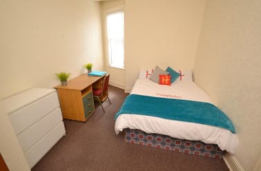 (3 BED) Millicent Road, West Bridgford, Nottingham - Image 3