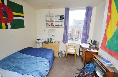 (BILLS INC) Johnson Road, Lenton, Nottingham - Image 3