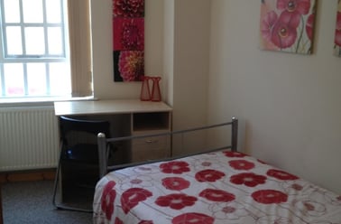 Peveril Street, Radford, Nottingham - Image 2