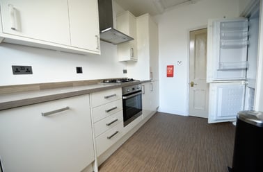 Park Drive, City Centre, Nottingham - Image 3