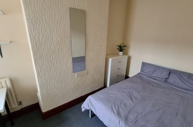 Boughey Road, Shelton, Stoke - Image 3