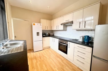 Crowther Street, Shelton, Stoke - Image 2