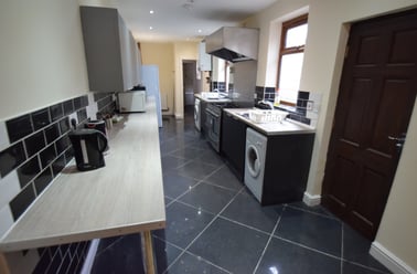 Seaford Street, Shelton, Stoke - Image 2