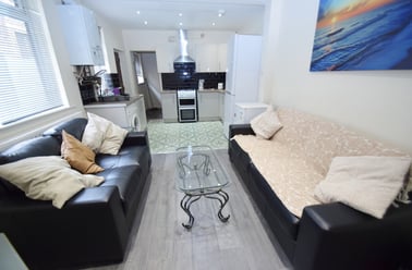 Ashford Street, Shelton, Stoke - Image 2