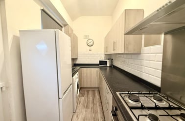 Elgin Street, Shelton, Stoke - Image 2