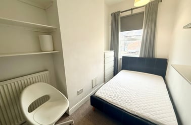 Elgin Street, Shelton, Stoke - Image 3