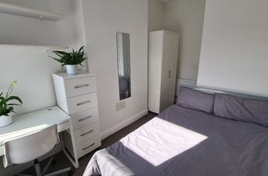 Seaford Street, Shelton, Stoke - Image 2