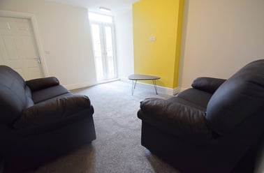 Leek Road, Joiners Square, Hanley, Stoke - Image 3