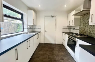 Seaford Street, Shelton, Stoke - Image 2