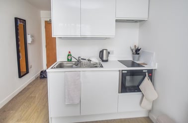 London Road, Trent Vale, Newcastle under Lyme - Image 2