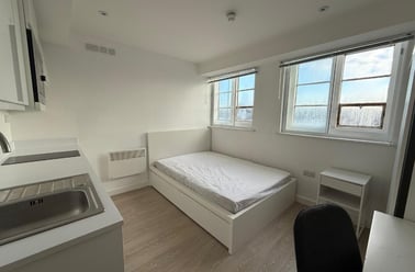 Orme Road, Cross Heath, Newcastle under Lyme - Image 2