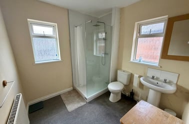 London Road, Basford, Newcastle under Lyme - Image 2