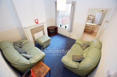 Lutterworth Road, Abington, Northampton - Image 2