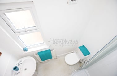 Lutterworth Road, Abington, Northampton - Image 2