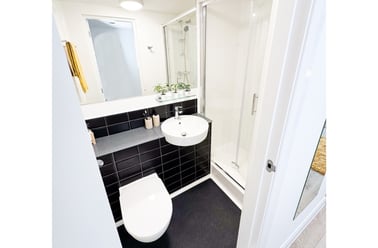 Kettering Road, City Centre, Northampton - Image 2