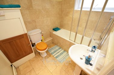 Artizan Road, Abington, Northampton - Image 3