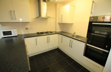 North Sherwood Street, Arboretum, Nottingham - Image 2