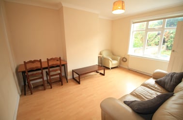 Derby Road, Lenton, Nottingham - Image 3