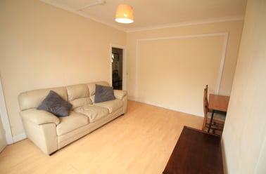 Derby Road, Lenton, Nottingham - Image 2