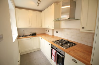 Tudor Grove, Arboretum, Nottingham - Image 2