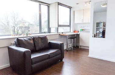 1-Bed Apartment, Holly Court, High Kingsdown, Clifton, Bristol - Image 3