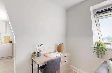 Luxury Studio, Rothesay House, 17 Hinton Road, City Centre, Bournemouth - Image 3