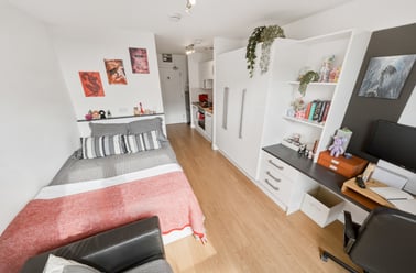 Silver Courtyard Studio, Floors G-2, CODE Students, 40-72 Western Road, Bede Park, Leicester - Image 2