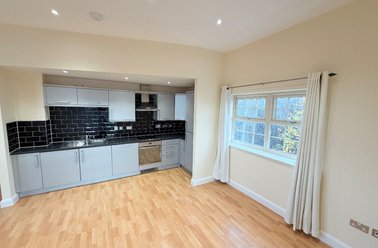 City View, Wincobank, Sheffield - Image 2