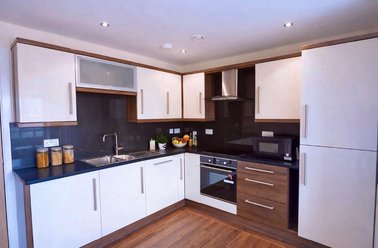 121 Fitzwilliam Street, Devonshire Green, Sheffield - Image 2