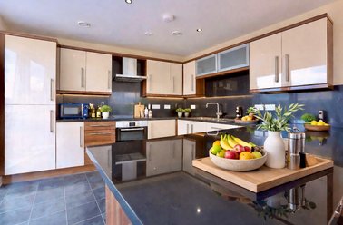 Apt 2, 112 Ecclesall Road, Sharrow, Sheffield - Image 2