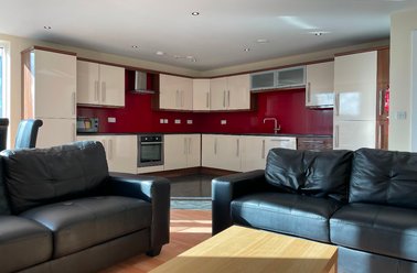 Apt. 3, 116 Ecclesall Road, Sharrow, Sheffield - Image 3