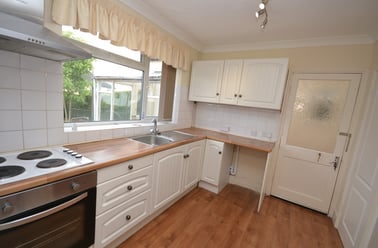 Shelley Avenue, Clifton, Nottingham - Image 3