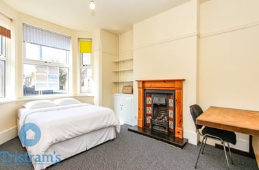 Lace Street, Dunkirk, Nottingham - Image 2